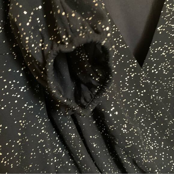 Lane Bryant | metallic print tunic long sleeve elastic waist cross front v neck - Picture 10 of 12